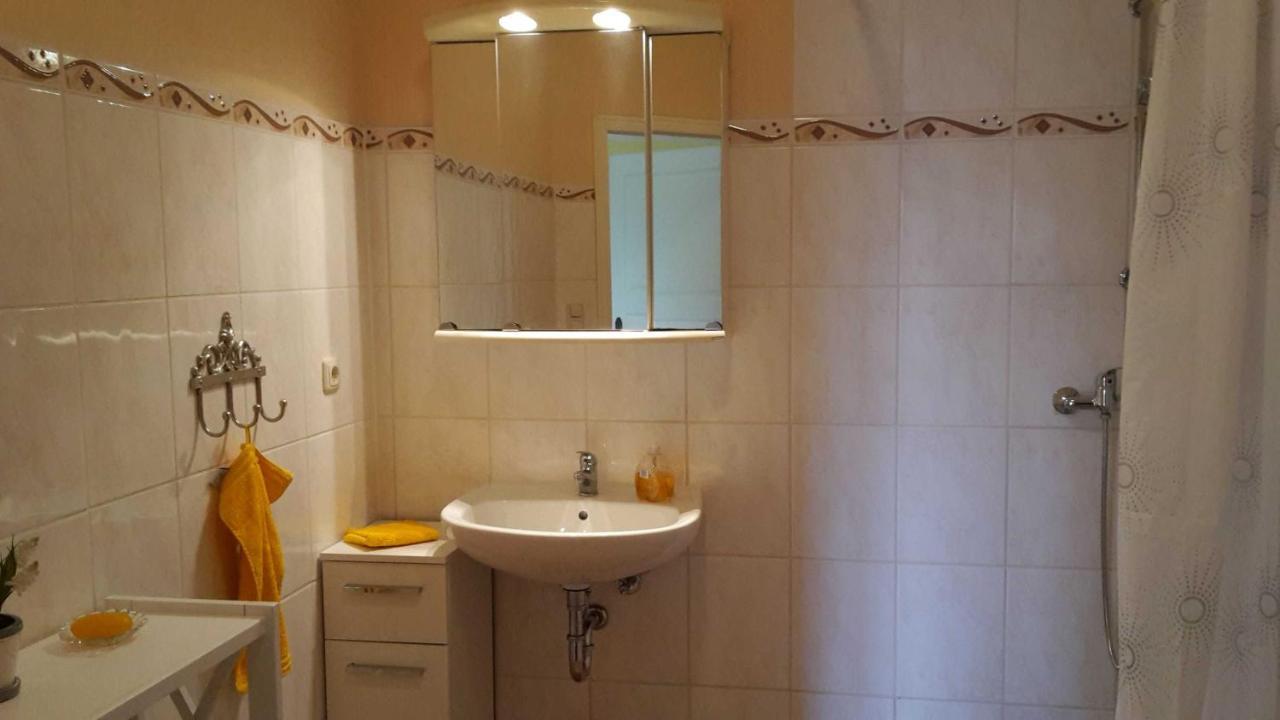 Schoene Ferienwohnung Im Alten Gasthaus In Stoltebuell Dış mekan fotoğraf